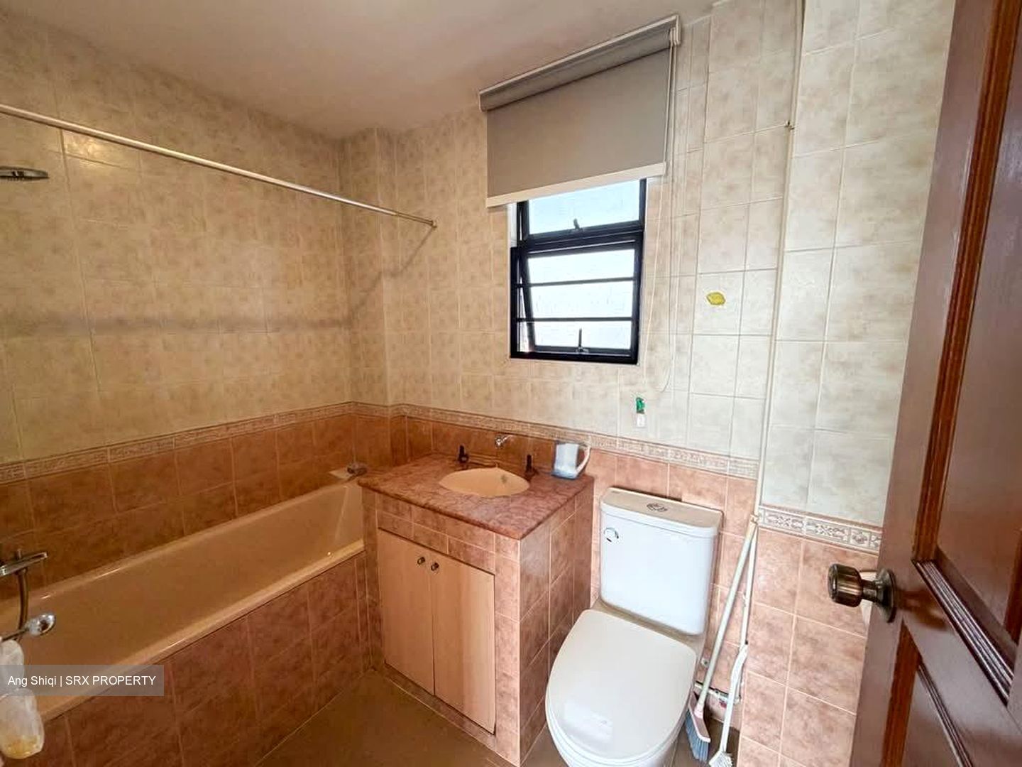 Casa Sarina (D14), Condominium #588174711